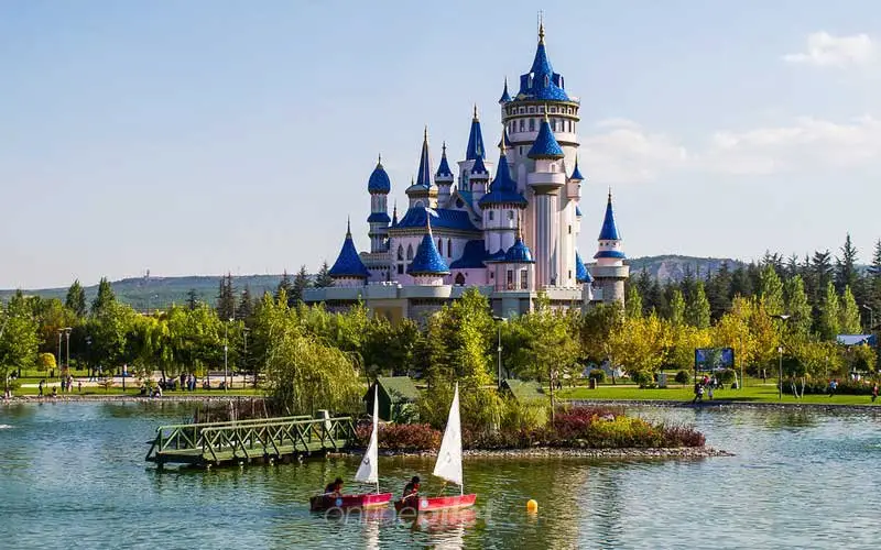 Sazova Parkı masal şatosu